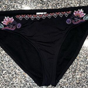Gibson Latimer Black Bikini Bottom with Floral Embroidery